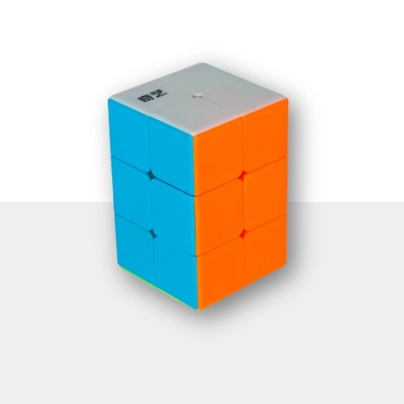 [KUB-49B4I] Qiyi 2x2x3 – Stickerless